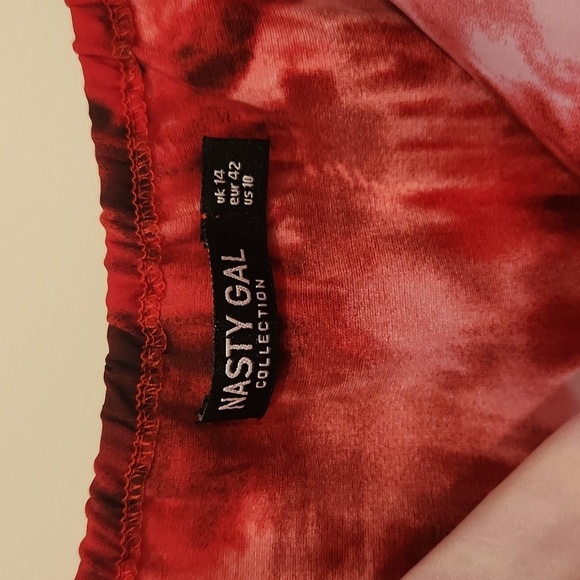 Nasty Gal satin tie dye neck slip cami top - Picture 2 of 3